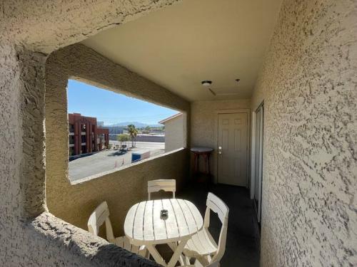 photo_5969748974162267526_x