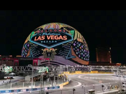 photo_8_2025-12-10_20-00-13